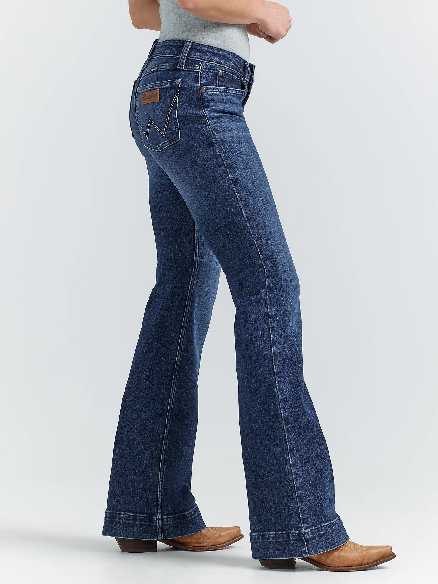 Wrangler Retro Mae Cassie Wide Leg Trouser Jean