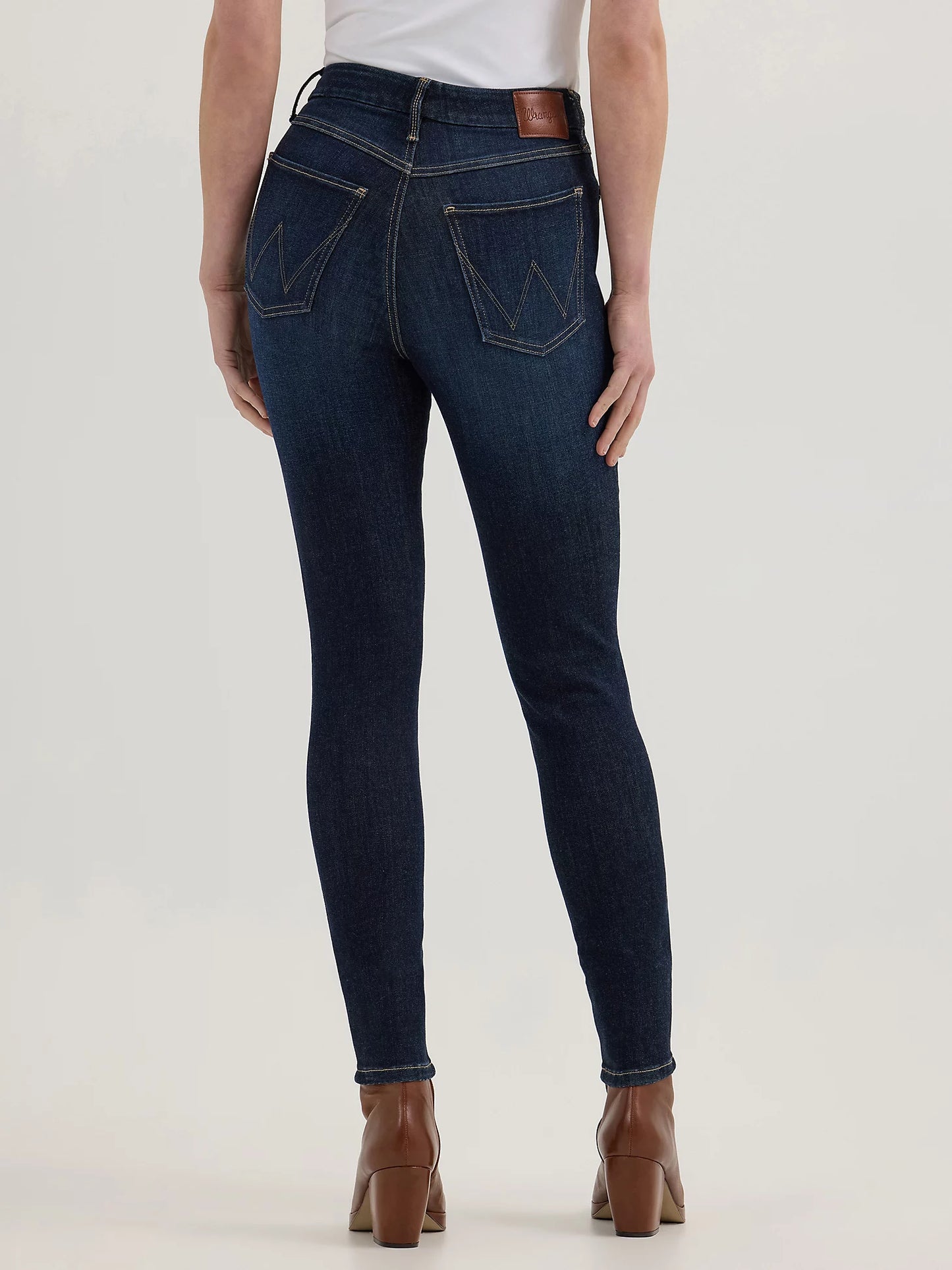 Wrangler Bespoke High Rise Rae Skinny Jean