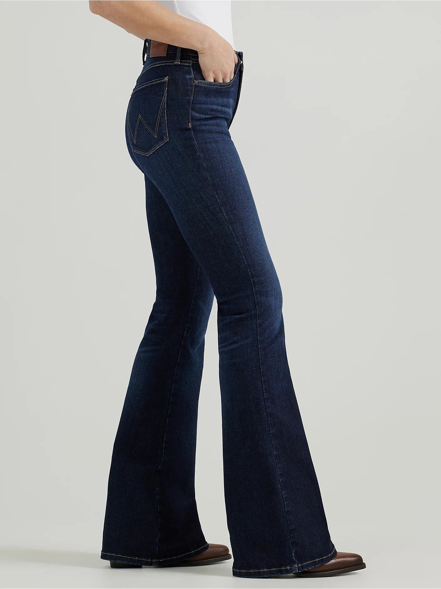 Wrangler Bespoke High Rise Madilyn Flare Jean