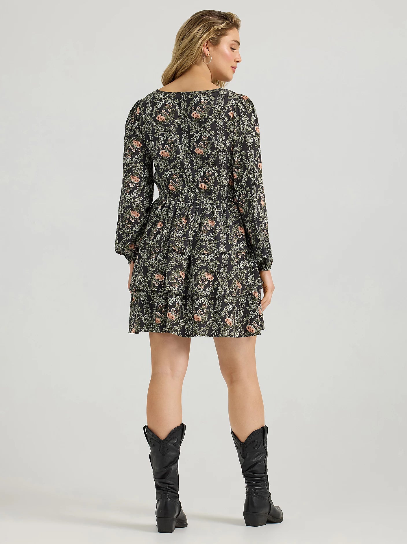 Wrangler Retro Vintage Rose Black Tiered Long Sleeve Dress