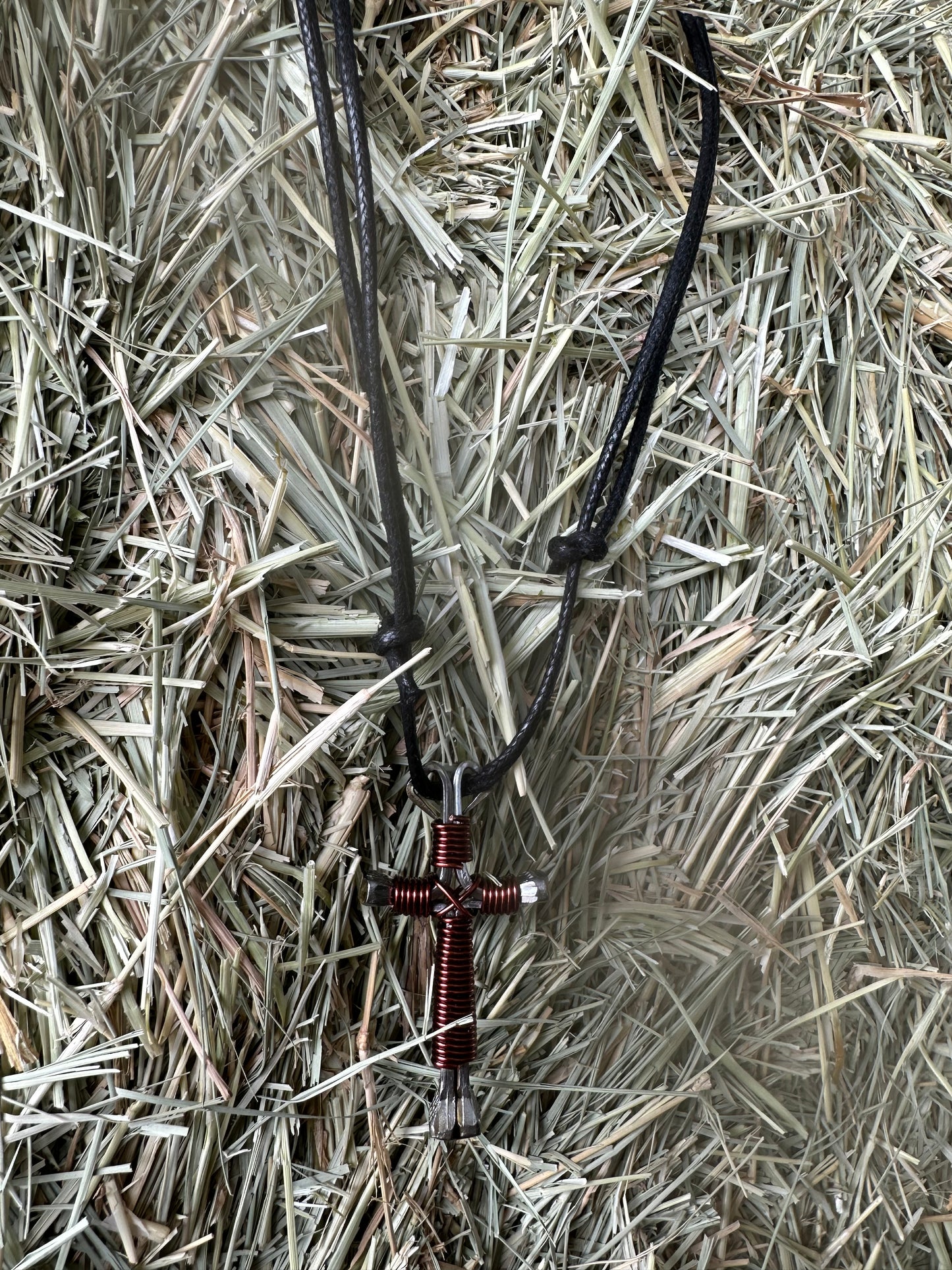 CROSS HORSESHOE NECKLACE