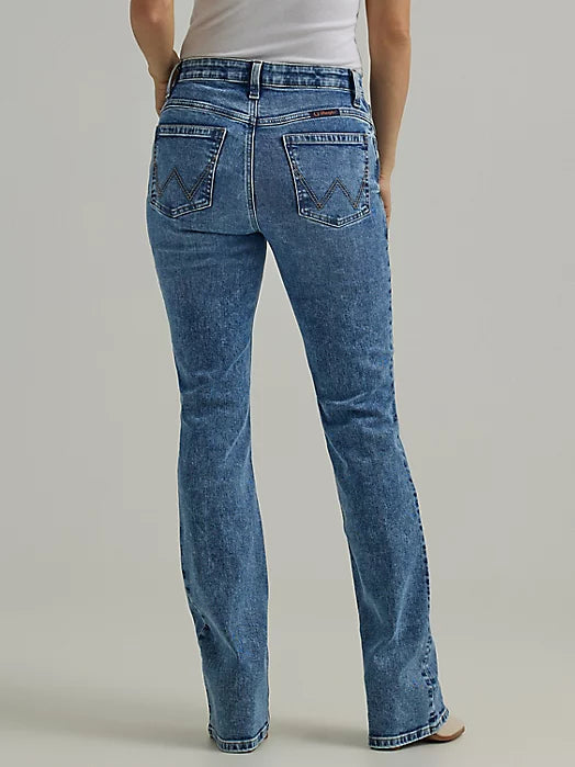 WRANGLER WILLOW MID-RISE BOOTCUT NADIA ULTIMATE RIDING JEAN