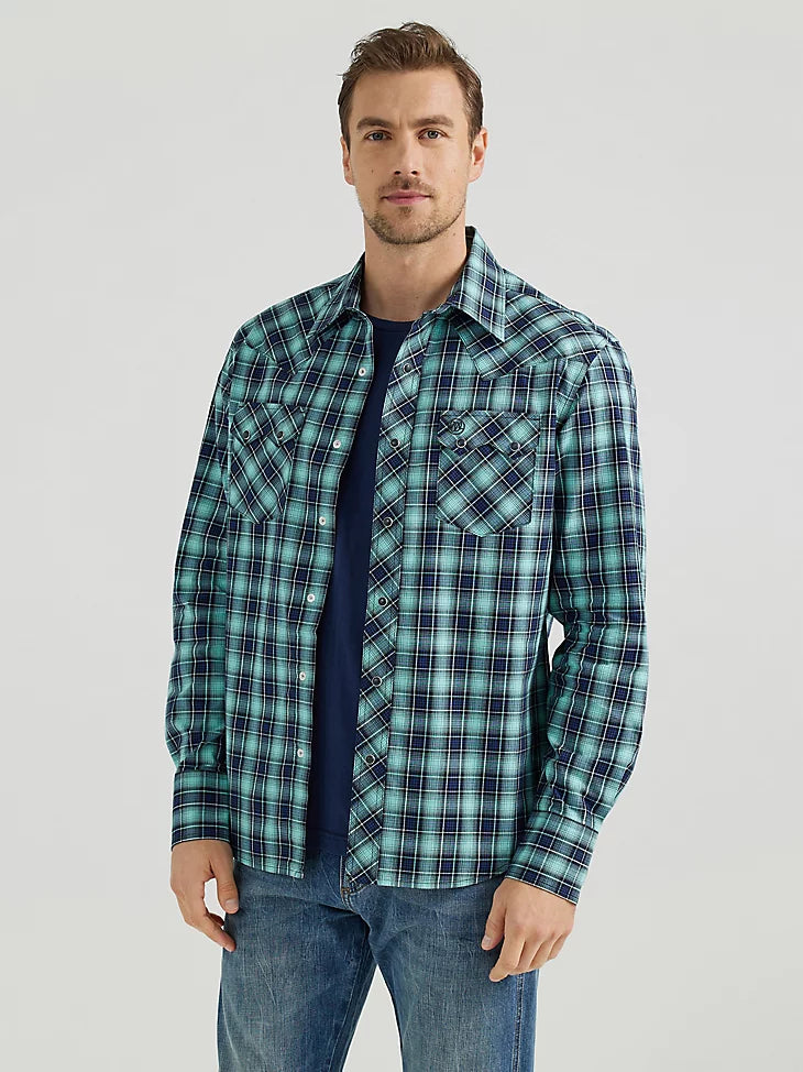 Wrangler Retro Teal Dream Long Sleeve Sawtooth Snap Pocket Shirt