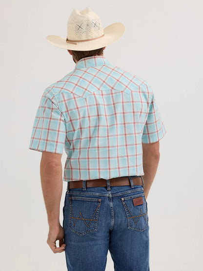 Wrangler Retro Icy Sea Short Sleeve Sawtooth Snap Shirt