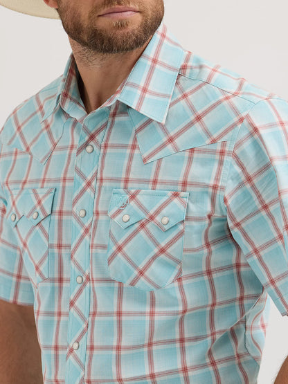 Wrangler Retro Icy Sea Short Sleeve Sawtooth Snap Shirt
