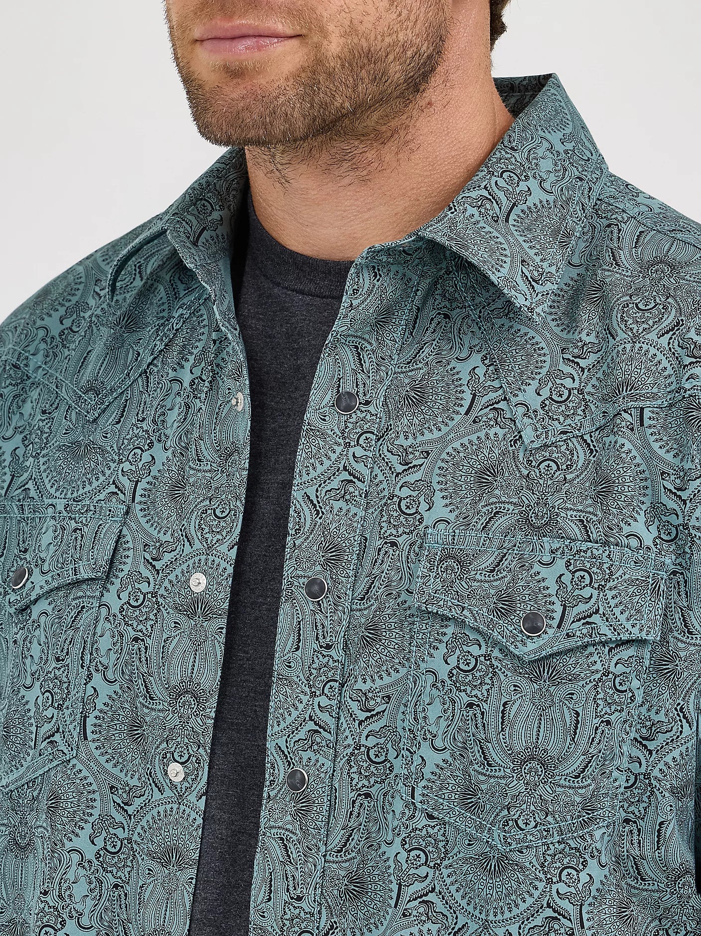 Wrangler Retro Pine Paisley Premium Long Sleeve Western Snap Shirt