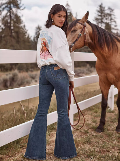 Lainey Wilson x Wrangler Pull-On Bell Bottoms