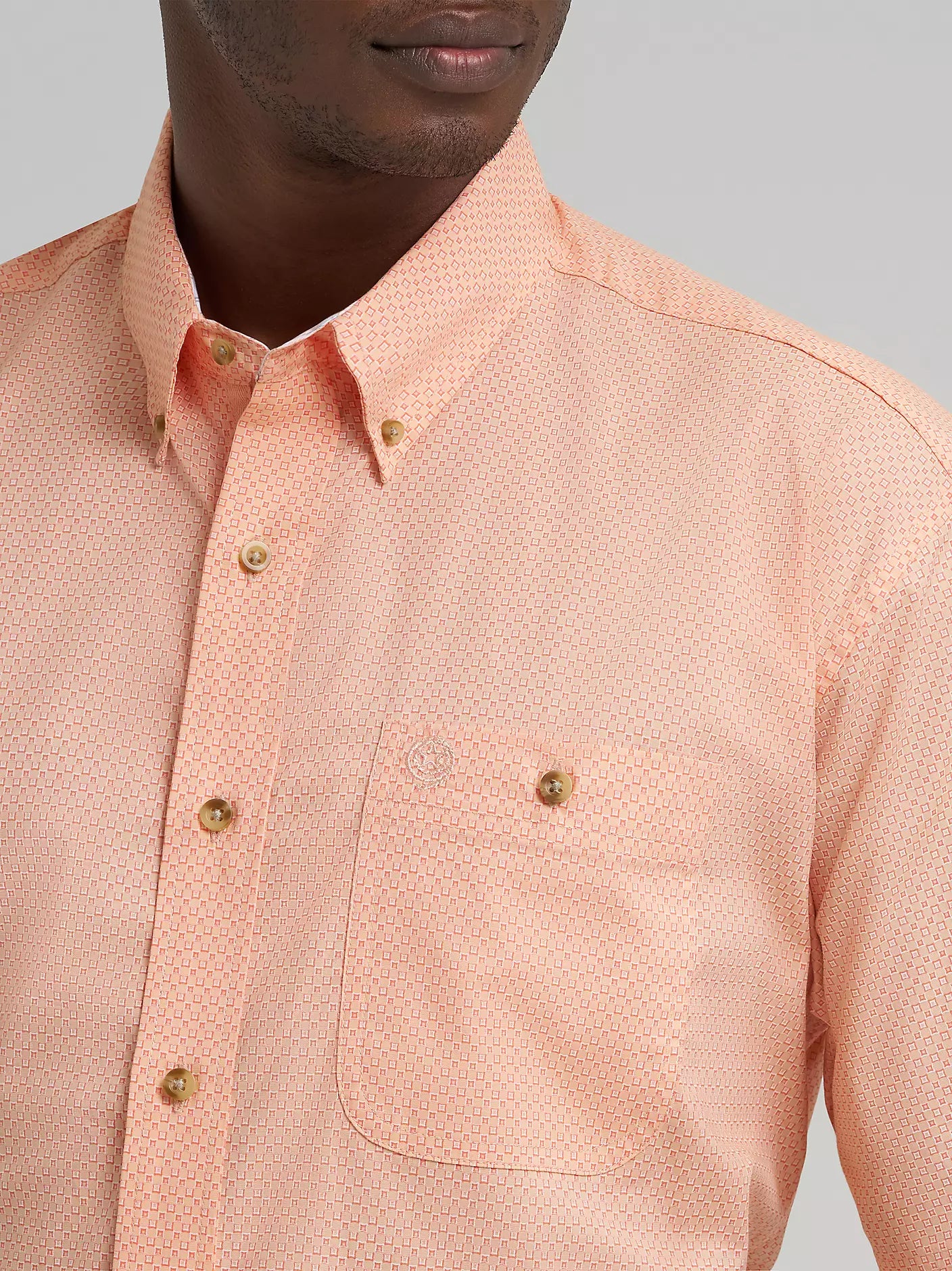 Wrangler George Strait Peach Mod Short Sleeve One Pocket Button Down Shirt