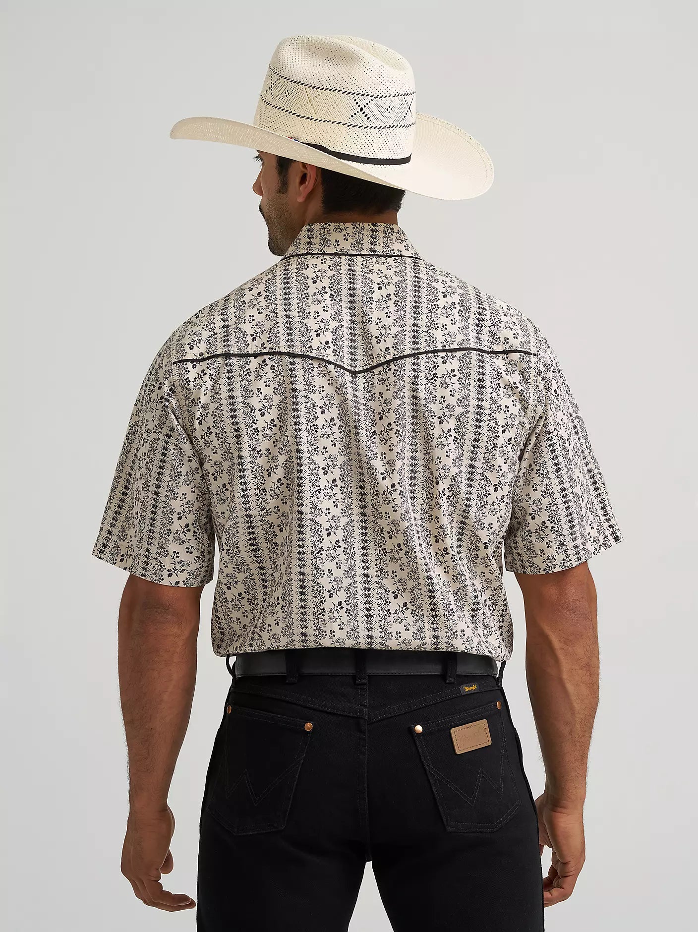 Wrangler Ecru Vintage-Inspired Piped Printed Western Snap Shirt
