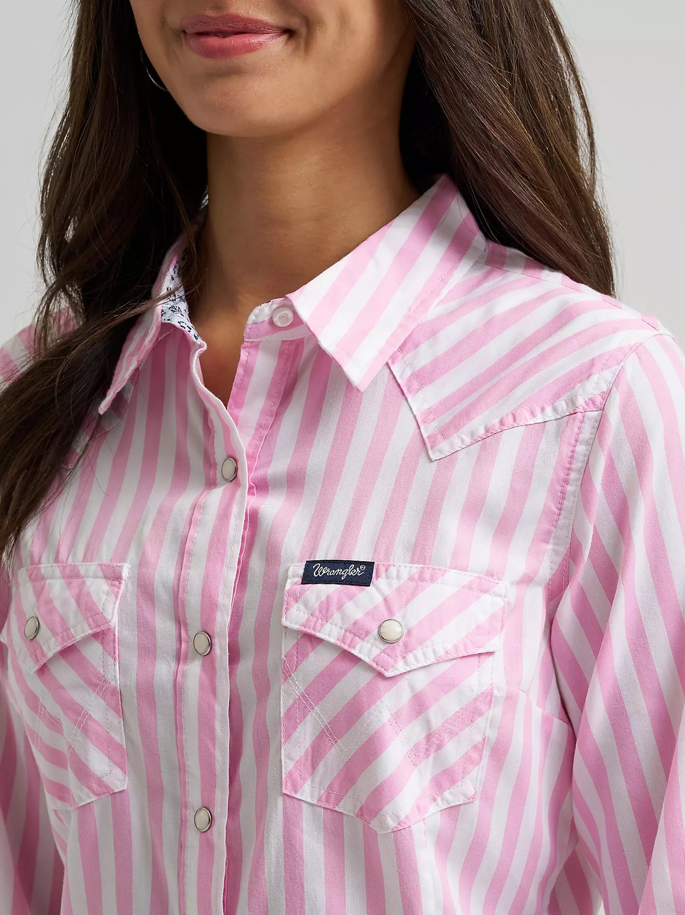 Women's Wrangler All Occasion Pink Stripes Western Snap Shirt