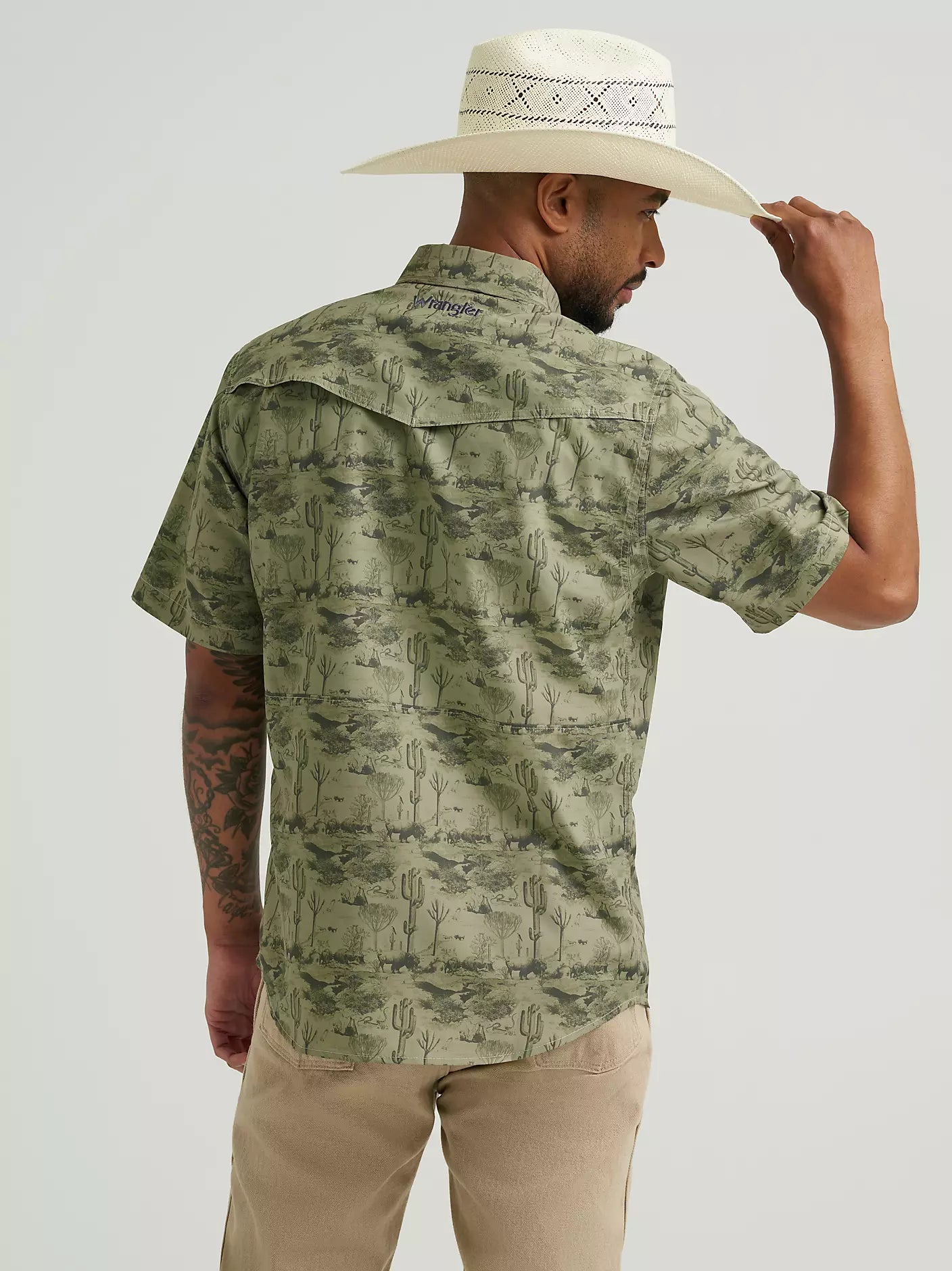 Wrangler All Terrain Gear Men's Olivine Performance Shirt
