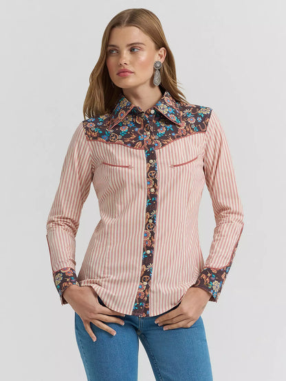 Lainey Wilson x Wrangler Prairie Print Western Snap Shirt
