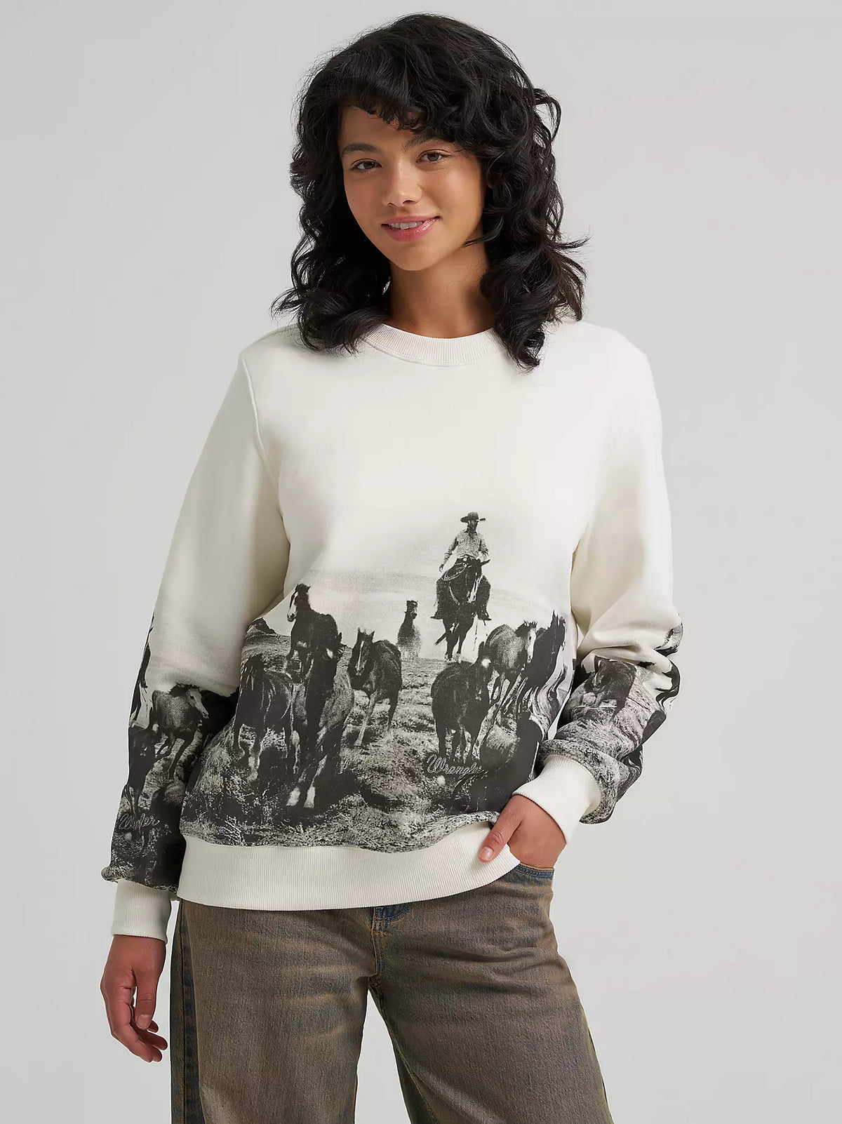 Wrangler Women's Archival Graphic Fleece Reg Pullover