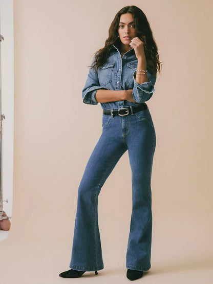 Wrangler BESPOKE High Rise Fashion Flare Jean