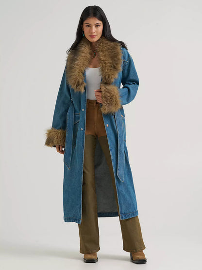 Lainey Wilson x Wrangler Trench Coat