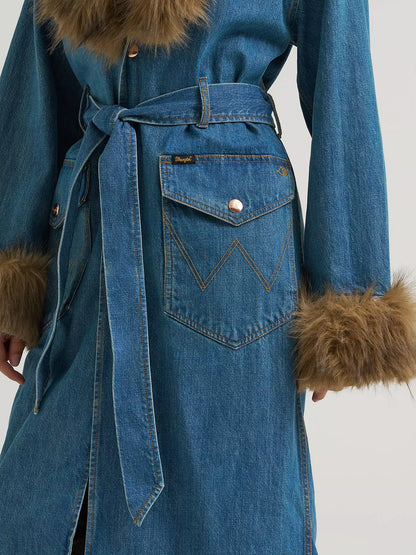 Lainey Wilson x Wrangler Trench Coat