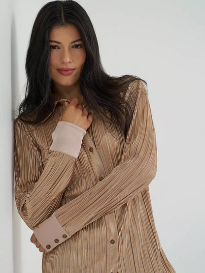 Lainey Wilson x Wrangler Rose Gold Lainey Snap Shirt