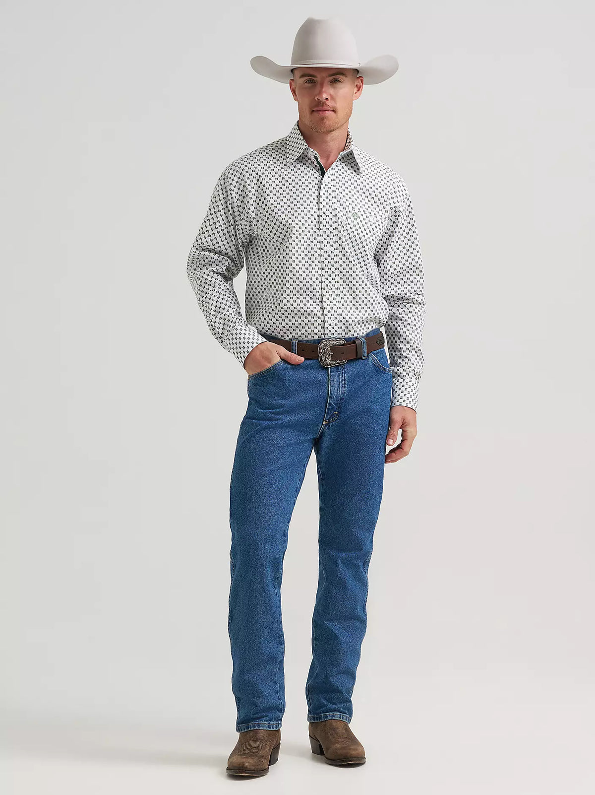 Wrangler George Strait Pine Trail Paisley Long Sleeve Button Down Shirt