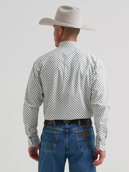 Wrangler George Strait Pine Trail Paisley Long Sleeve Button Down Shirt