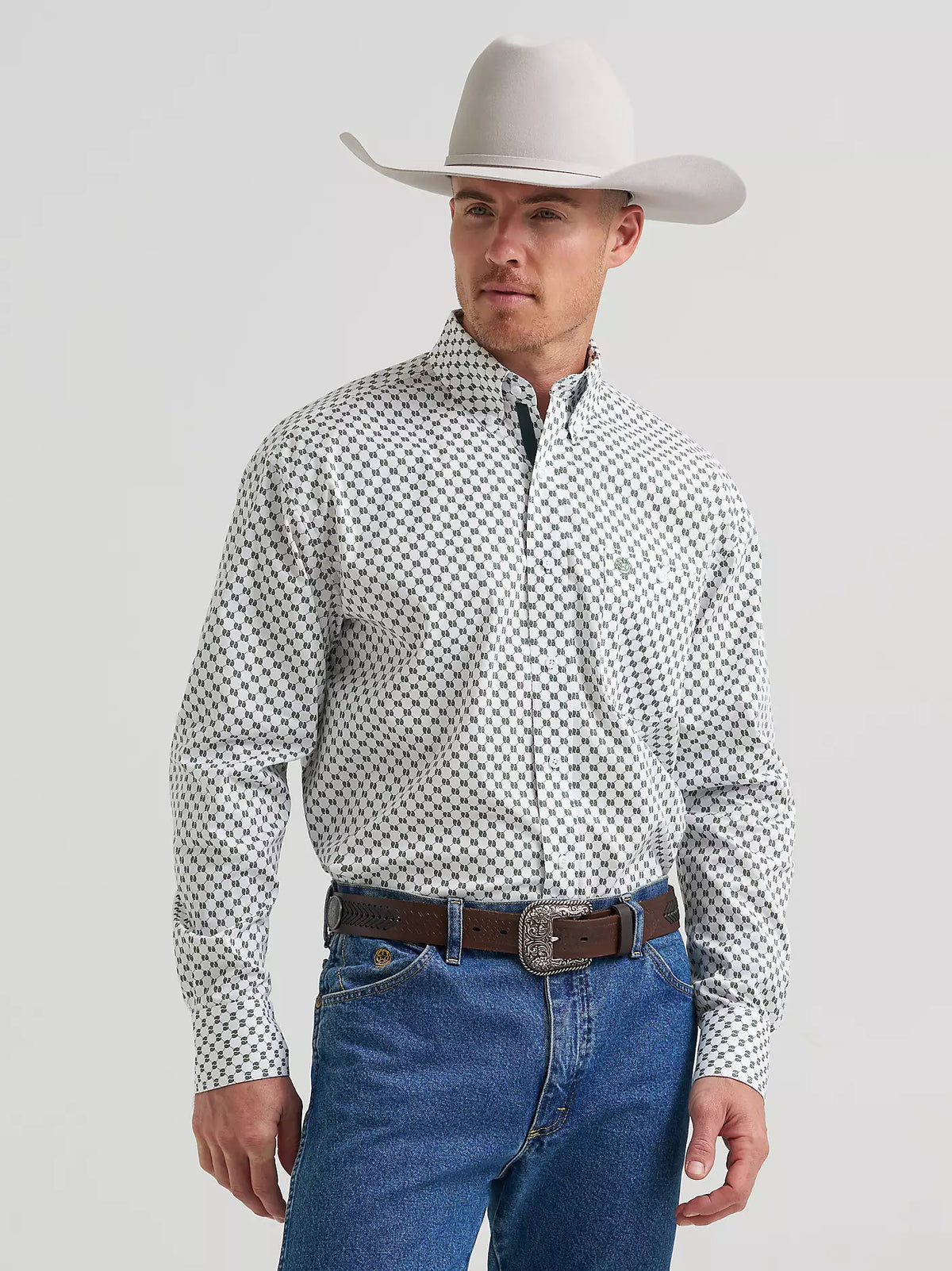 Wrangler George Strait Pine Trail Paisley Long Sleeve Button Down Shirt
