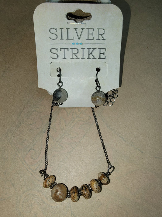 SILVER STRIKE BEAD NECKLACE AND EARRING SET