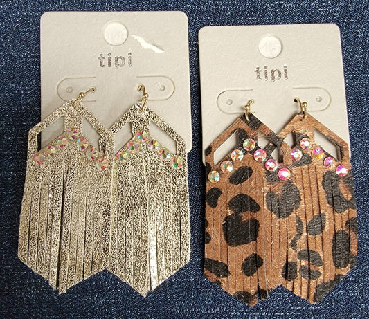 FEATHERED DANGLE EARRINGS
