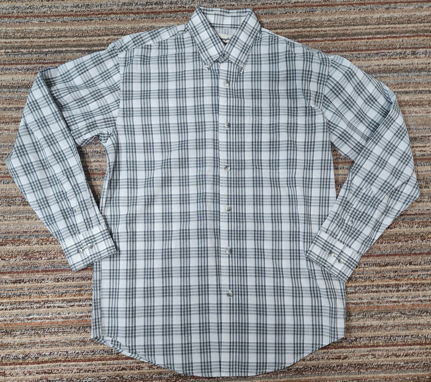 WRANGLER MEN'S RIATA PLAID LONG SLEEVE BUTTON DOWN