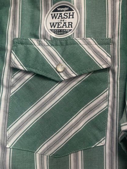 WRANGLER MEN'S WASH N WEAR SHORT SLEEVE BUTTON UP