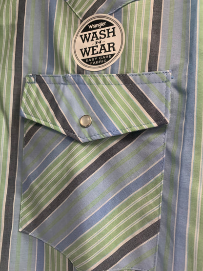 WRANGLER MEN'S WASH N WEAR SHORT SLEEVE BUTTON UP