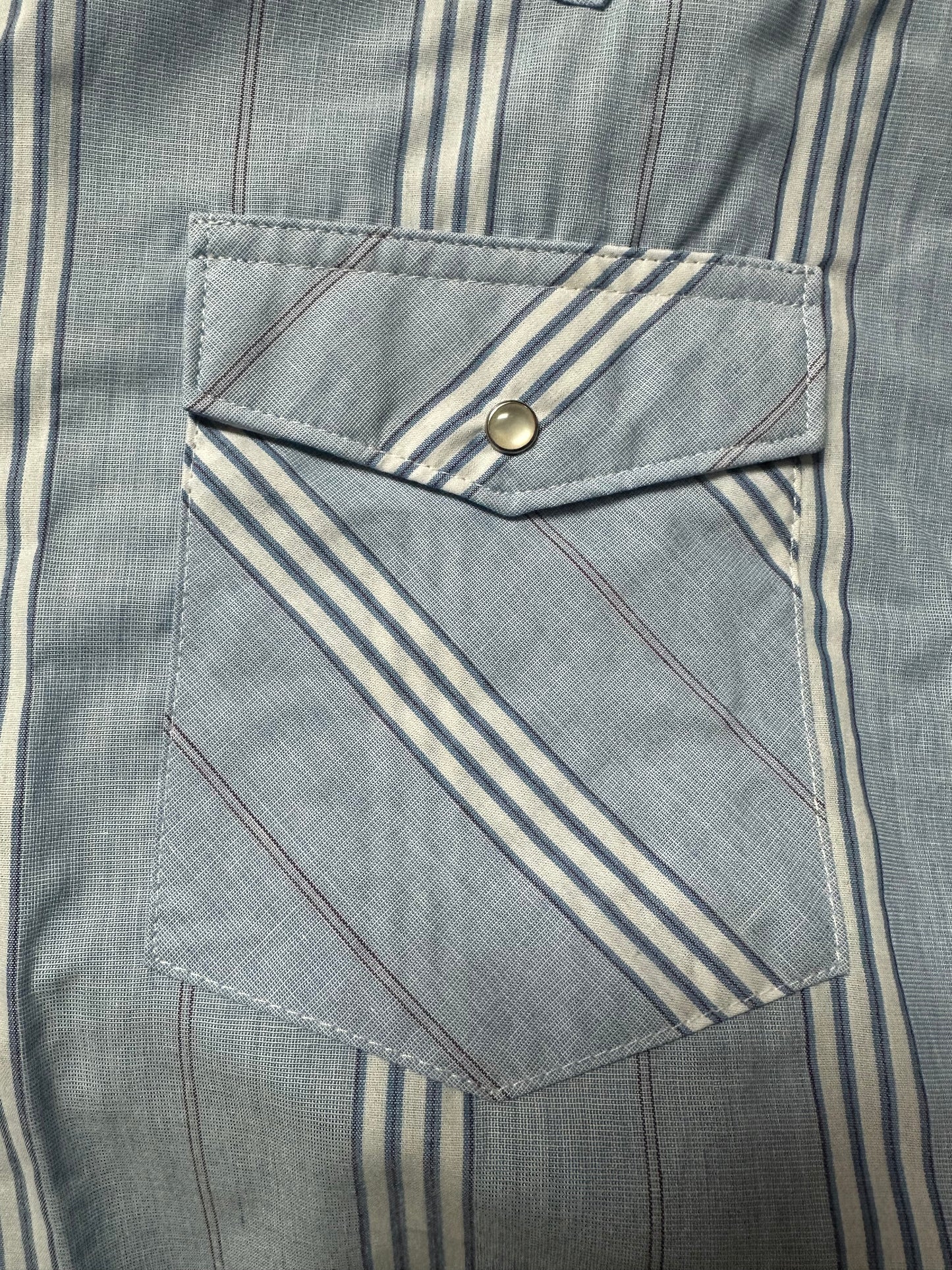 WRANGLER MEN'S WASH N WEAR SHORT SLEEVE BUTTON UP