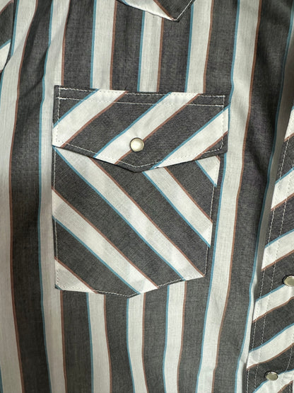 Wrangler Men's Wash N Wear Short Sleeve Snap Shirt