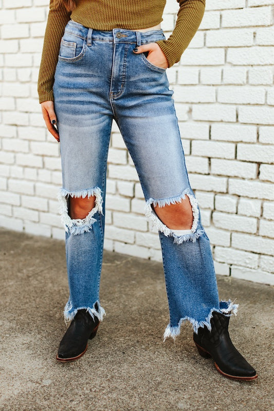 Mid Wash High Rise Knee Rip Frayed Hem Boyfriend Jeans
