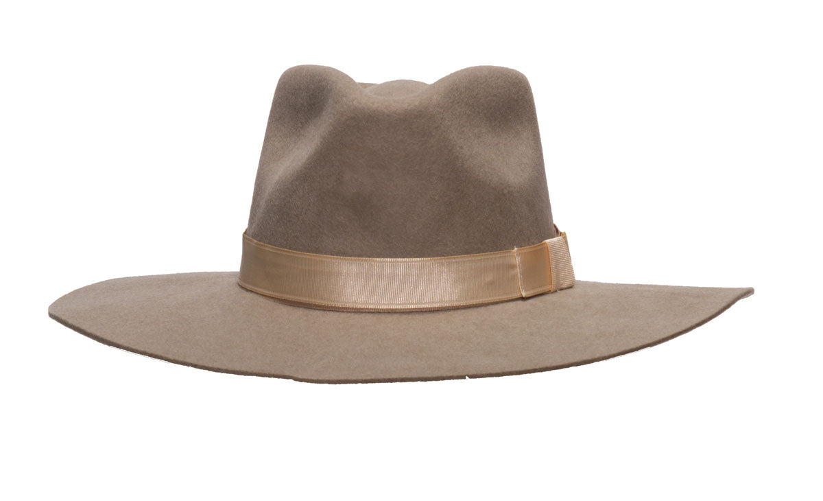 PINCH FRONT MUSHROOM HAT