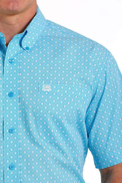 CINCH LIGHT BLUE SHORT SLEEVE BUTTON UP