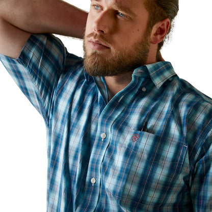 Ariat Men's Enzo Aegean Blue White and Rust Plaid Wrinkle Free Short Sleeve Western Shirt