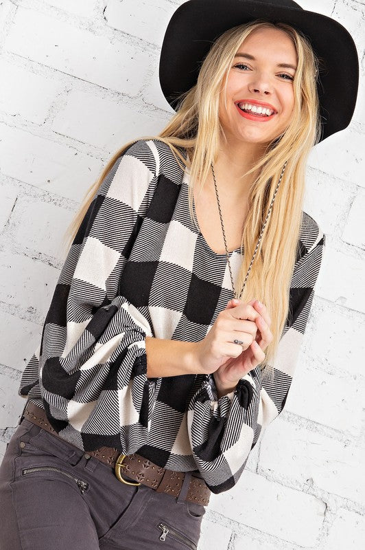 BUFFALO PLAID VOLUME SLEEVE BLACK TOP