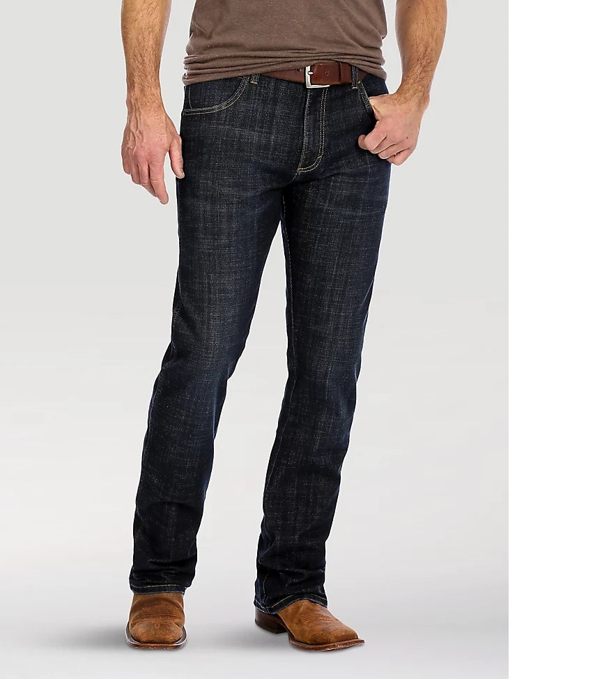 77MWXZDX MEN'S WRANGLER RETRO® SLIM FIT BOOTCUT JEAN IN DAX