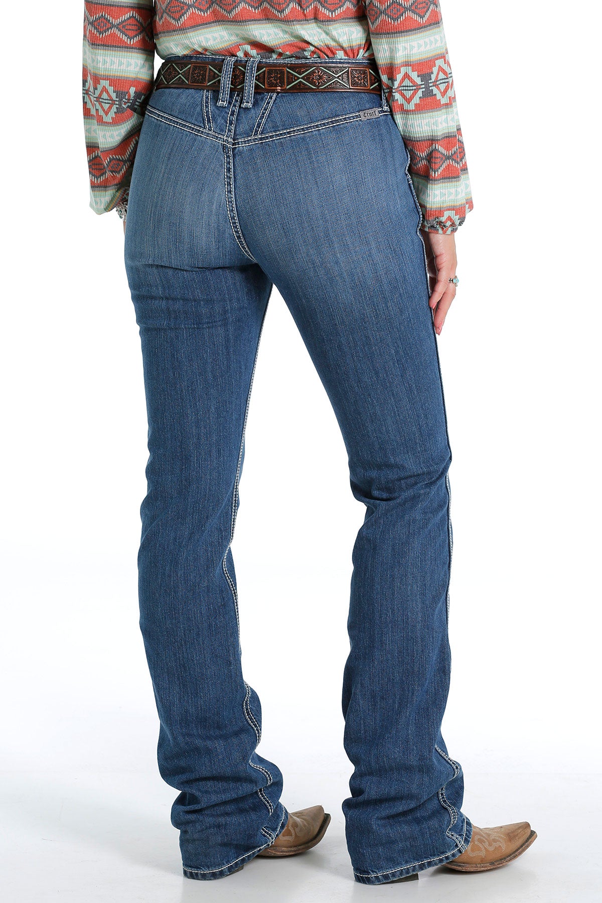 CRUEL HANNAH MODERATE RISE STONE WASH BOOT CUT JEAN