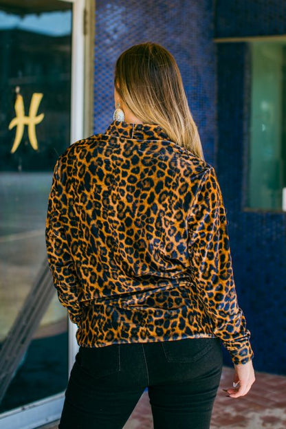 LEOPARD LONG SLEEVE TOP WITH FRONT TWIST DETAIL