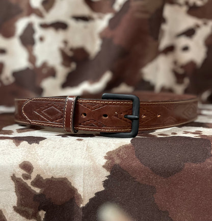 BROWN LEATHER DIAMOND BELT WITH BLACK BUCKLE