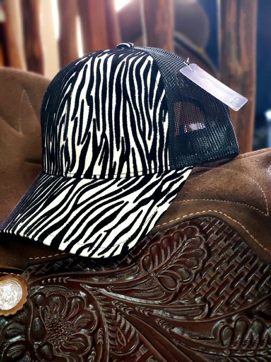 ZEBRA SNAPBACK CAP